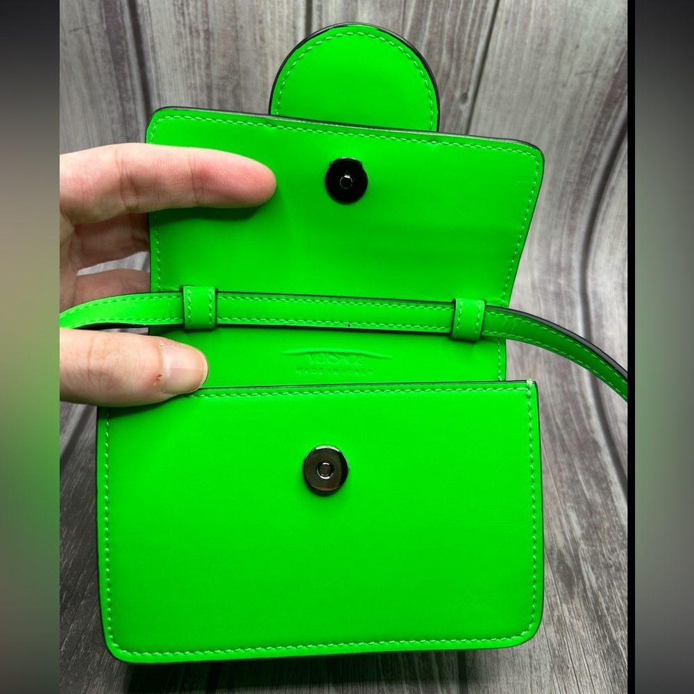 SOLD❤️ VERSACE Medusa Mini Bag Neon Lime Green Leather RFID + COA - Picture 9 of 16